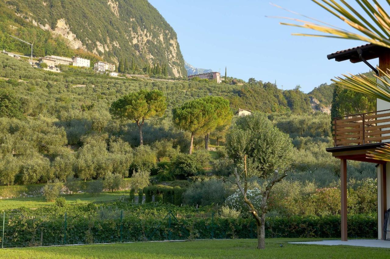 Agriturismo De Bas Riva del Garda Ngoại thất bức ảnh